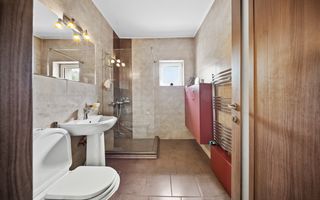 Vila ideala pentru locuința, clinica sau birouri! - Poză 10