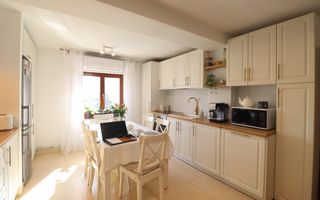 Apartament confort sporit cu  4 camere, zona The Office! - Poză 6