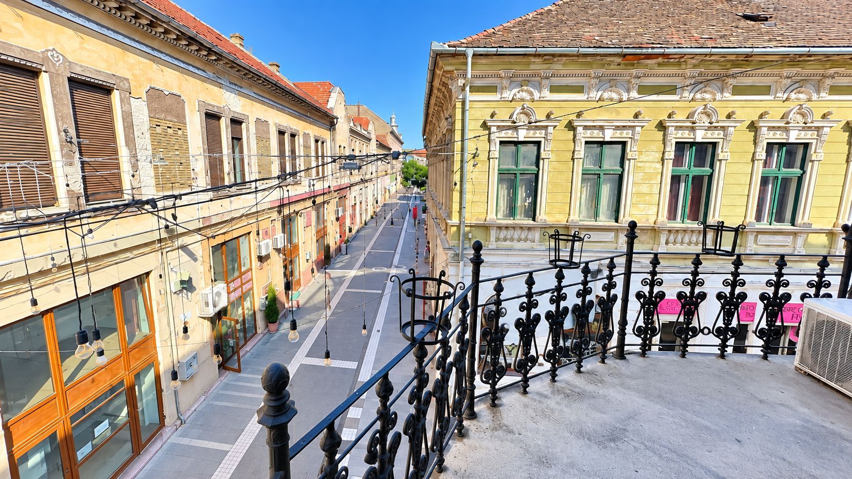 De vânzare/ închiriat Apartament istoric, 2 camere, Central Arad - Poză 10