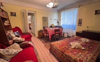 Apartament 2 camere la parter de vanzare - Poză 1