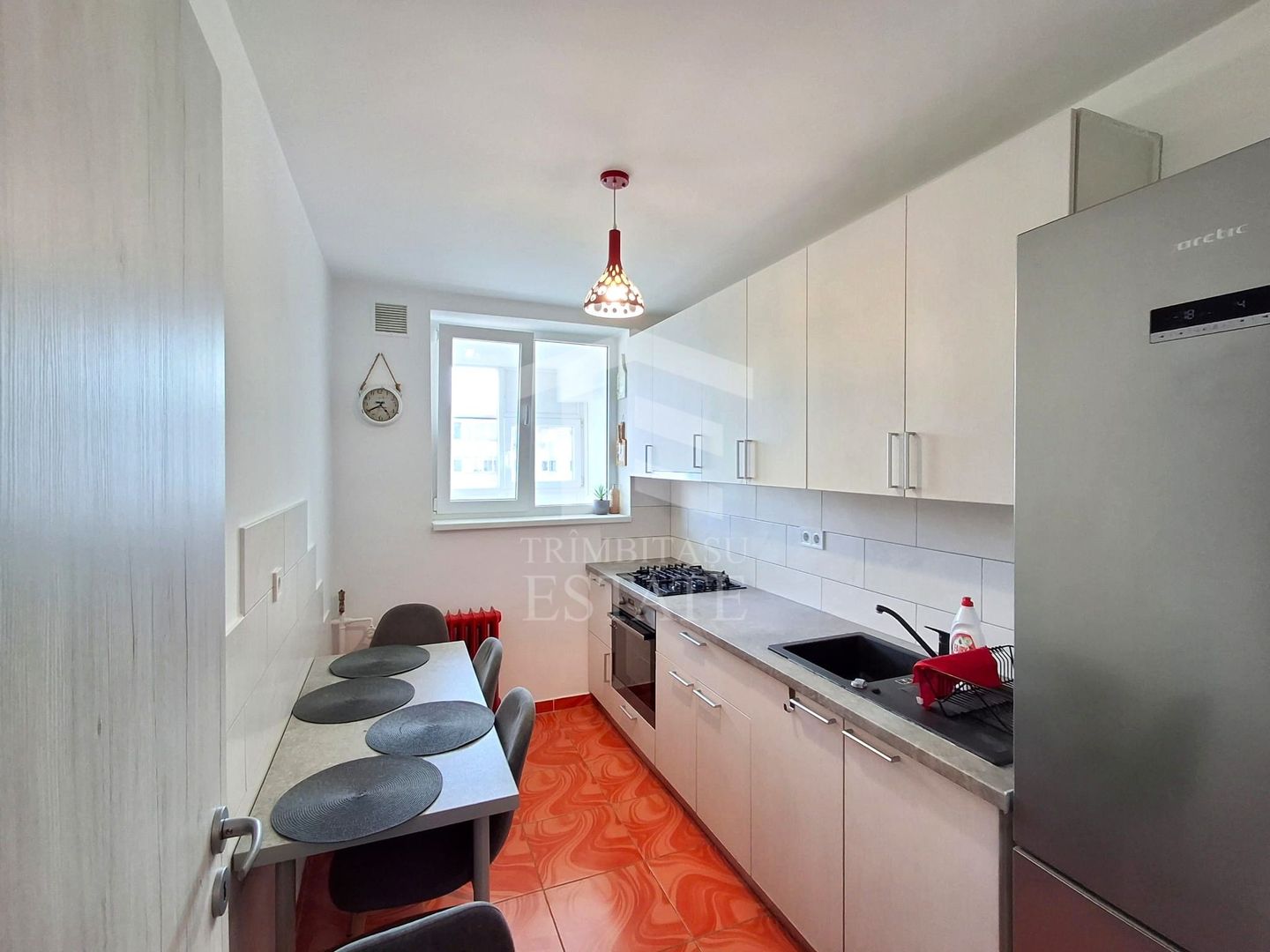 De Vanzare Apartament  2 camere Obor - Poză 5