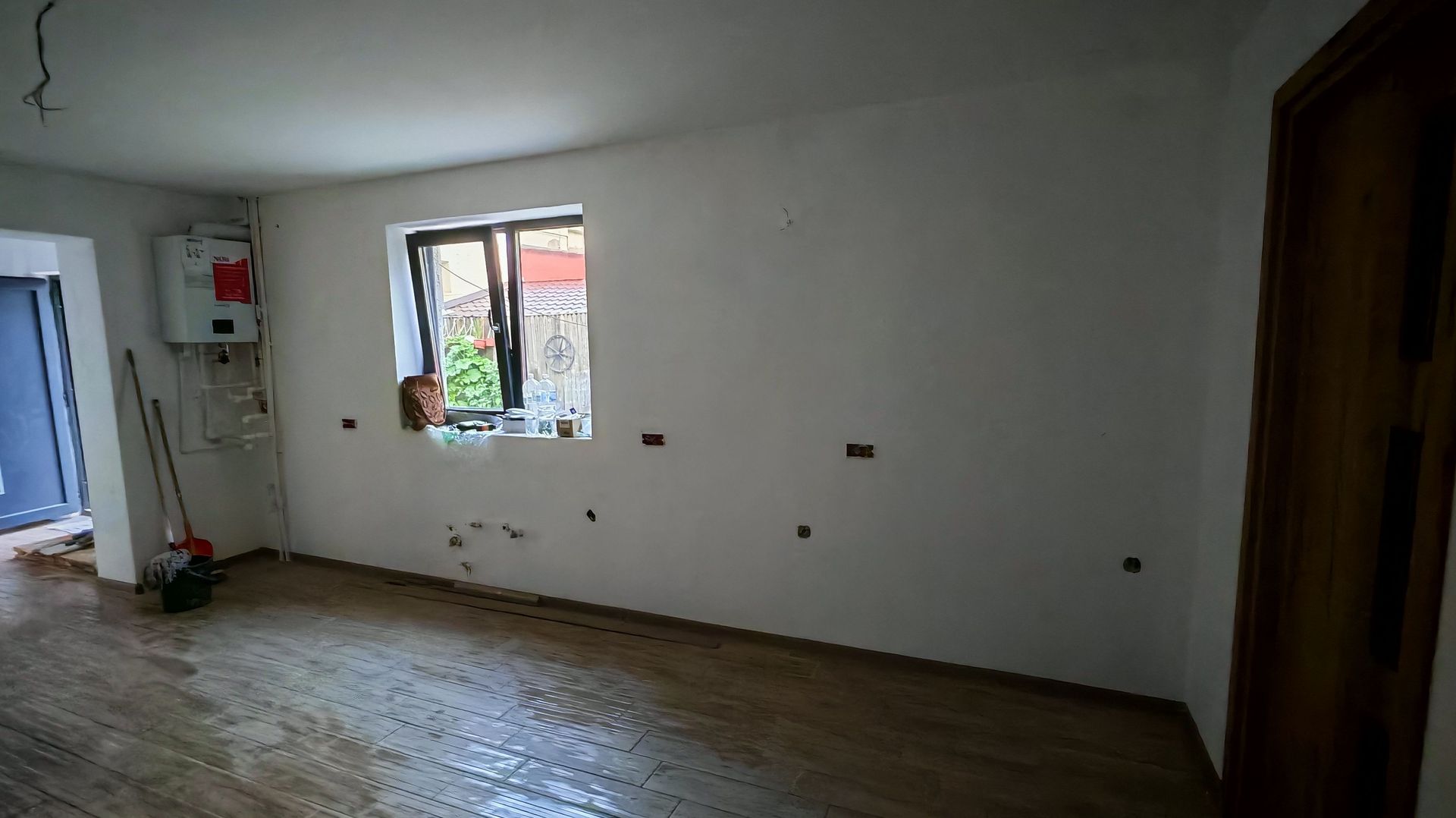 Corp de casa P+M 4 camere , ASTRA - Carpatilor -LIDL- ,curte comuna. - Poză 14