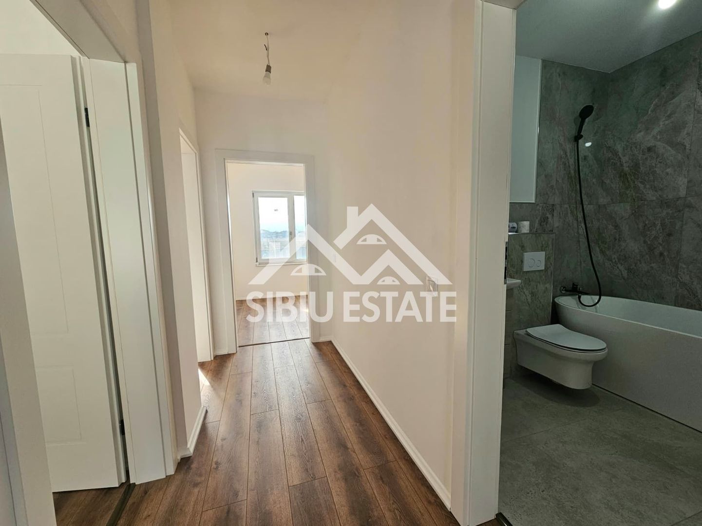 Casa Sibiu Vest, zona Cristian - Poză 5