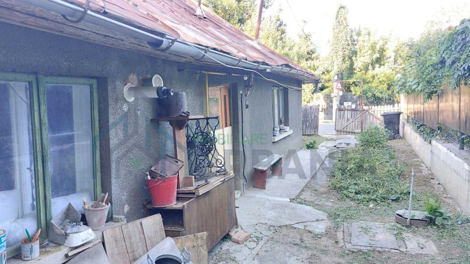 Casă tradițională în zona Tg. Cucu - Podul de Fier, teren 267 mp, C.U. pentru reconstruire și supraetajare P+1 - Poză 5