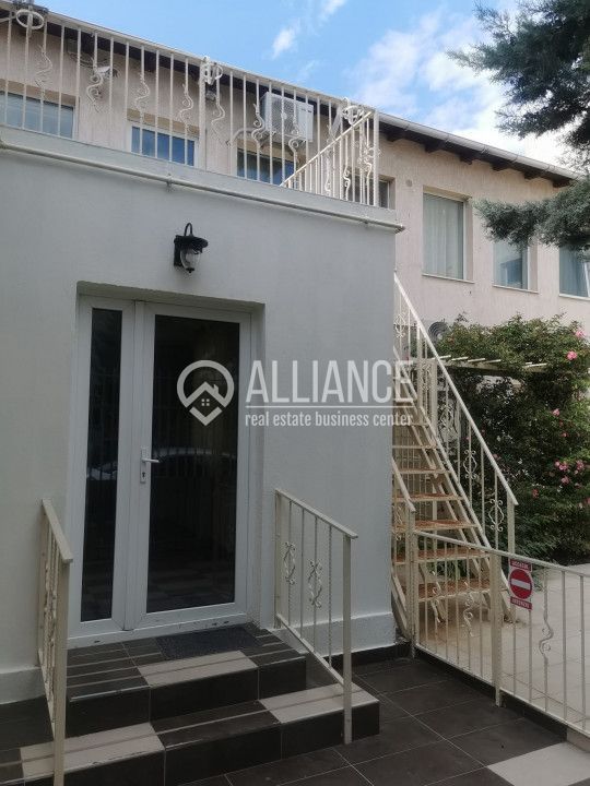 STADIONUL FARUL(COD03) - Vila cocheta si curte frumoasa ! - Poză 1