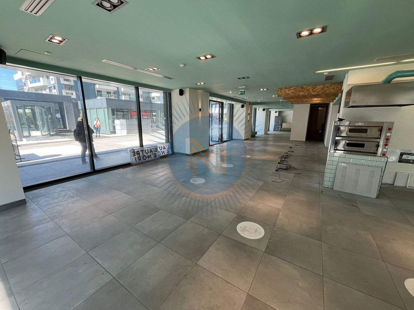 Spațiu comercial de închiriat în Barbu Vacarescu, Bucuresti - Poză 4