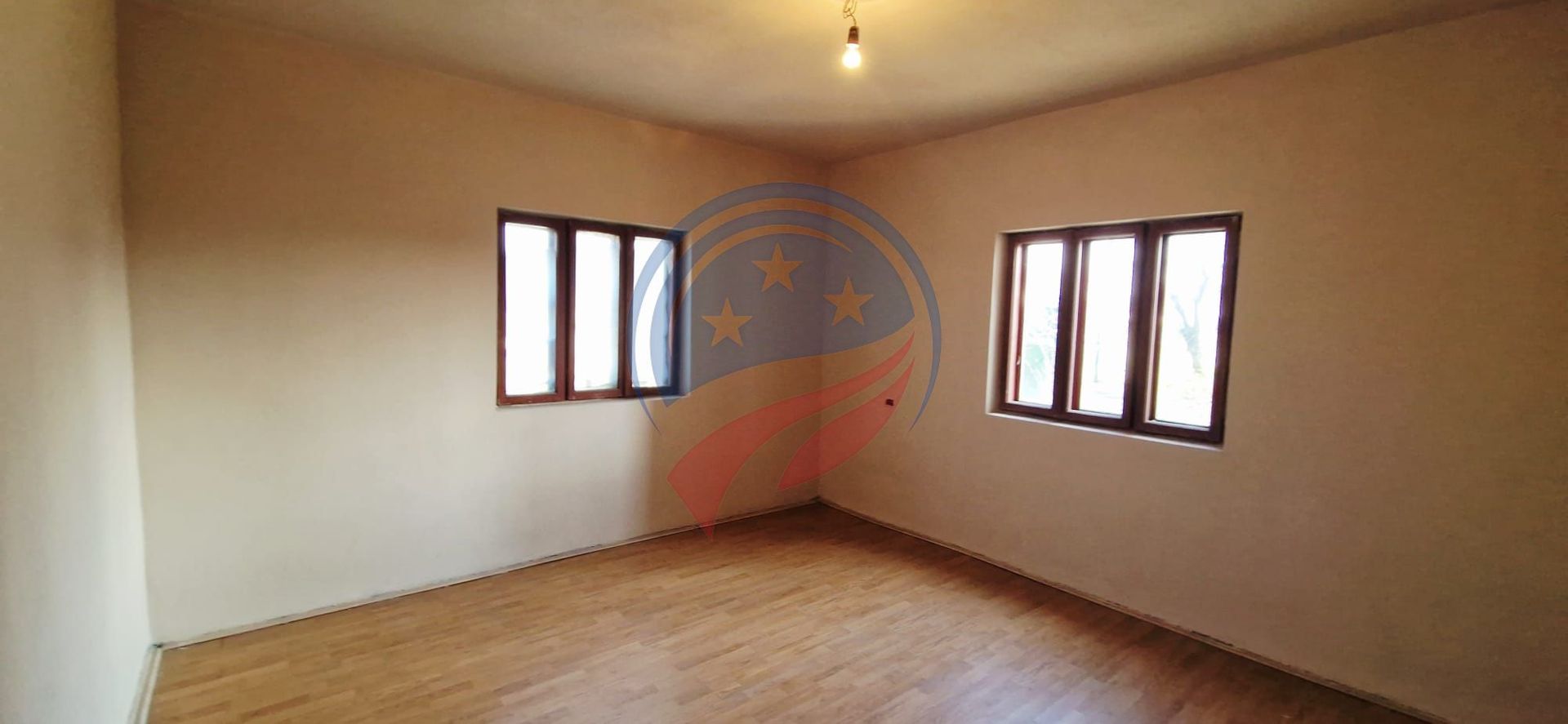 Casa Bradesti  teren  intravilan 7952 mp  deschidere 33 m la DE 70 - Poză 12