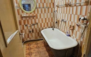 Apartament cu 4 camere, zona Sala Polivalentă - Poză 10