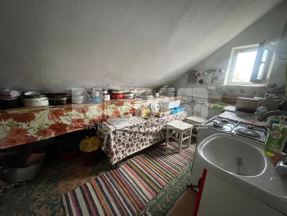 Apartament la casa cu 4 camere | 89.000 euro - Poză 2