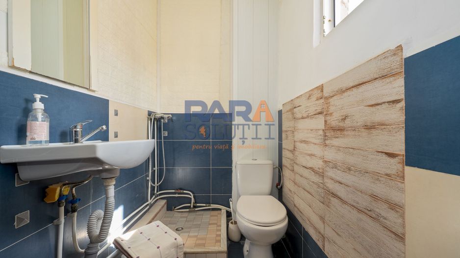 Vilă din cărămidă cu 4 dormitoare și 3 băi - Poză 7