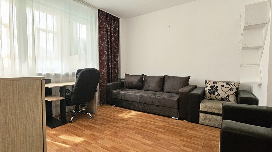 Garsonieră ultracentrală Constanța, etaj 1, mobilată - Poză 3