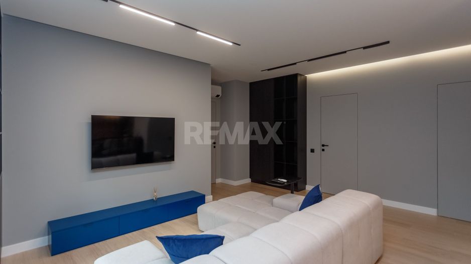 De închiriat apartament, 2 dormitoare, str. Teatrală 3, Centru. - Poză 13