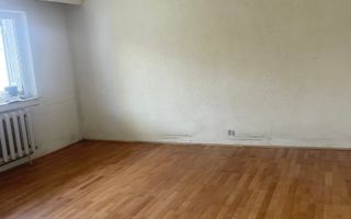 Apartament 3 camere de vânzare  – Str. C R Vivu, zona centrală! - Poză 10