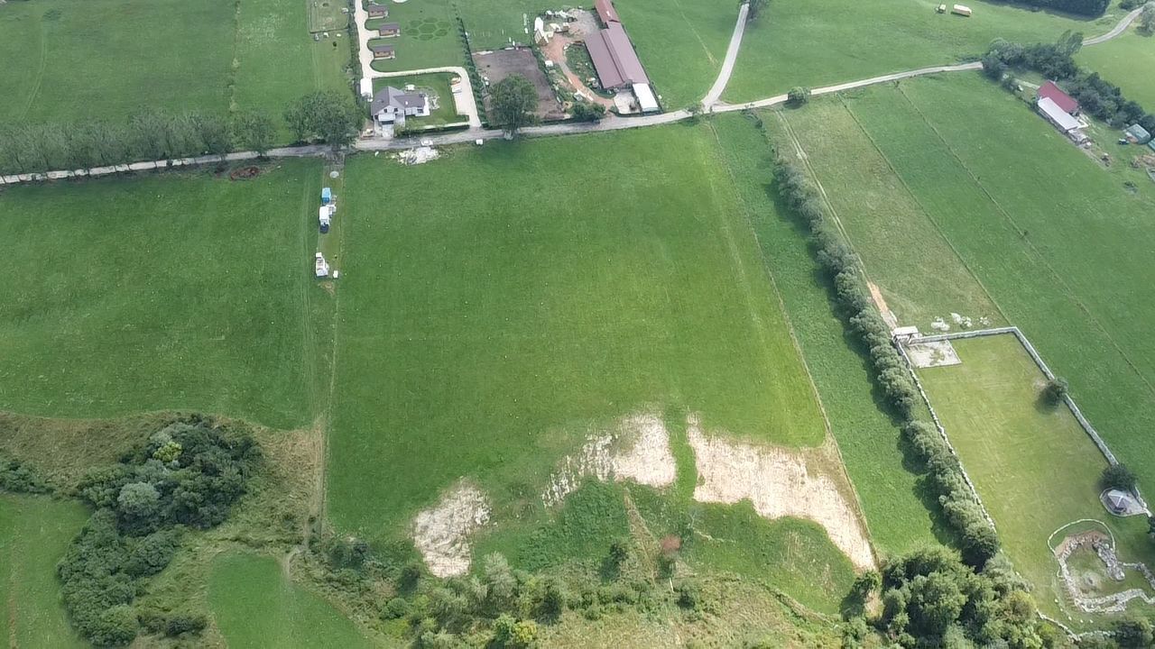 Teren Rasnov,dezvoltare turistica. - Poză 2