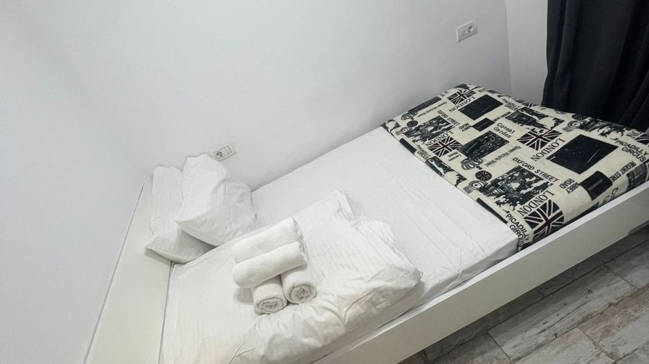 Apartament premium 2 camere | balcon amenajat | zonă centrală - Poză 3