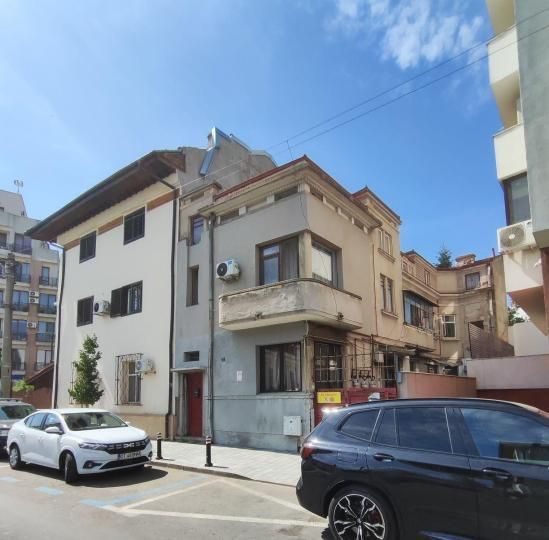 APARTAMENT IN VILA ZONA EMINESCU - Poză 1