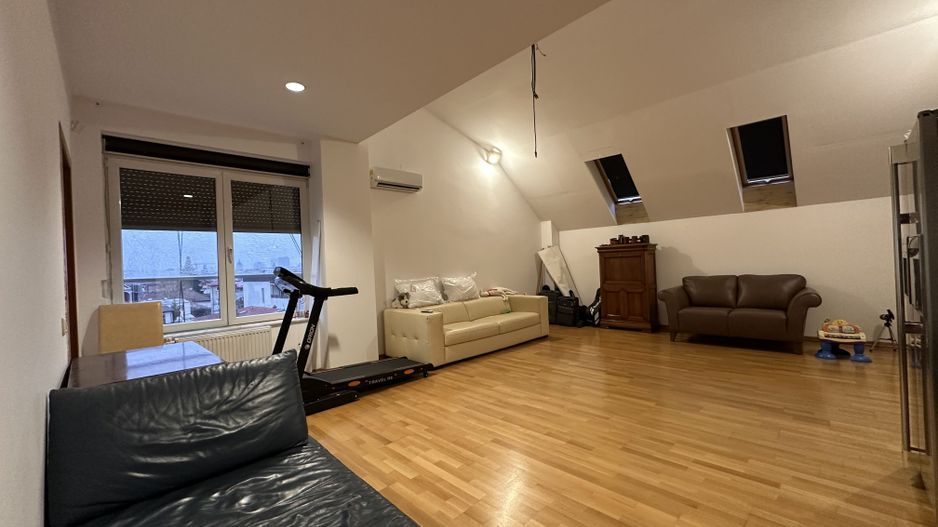 VATRA LUMINOASA -Agricultori | Cladire 1900mp din 2001 | Teren 1030mp - Poză 38