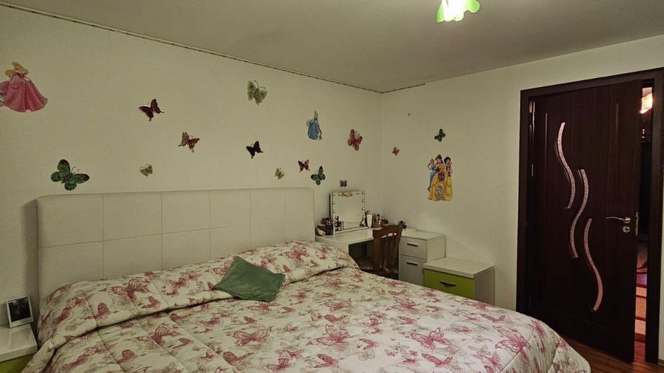 Casa- Str Tismana, zona Spitalul nr 1 - Poză 18