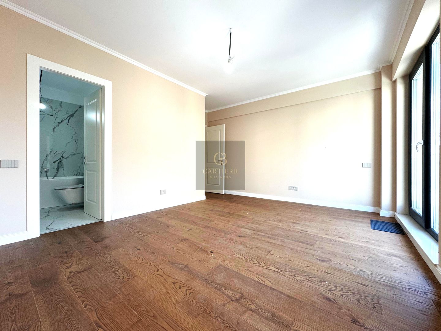 4 CAMERE + PARCARE( 2 AUTO)| PALATUL PARLAMENTULUI | - Poză 17