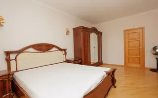 Chirie, casă, 6 camere, Strada Trifan Baltă, Centru - Poză 16