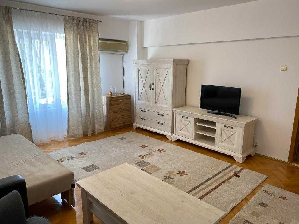 De Închiriat Apartament 2 Camere, Decomandat Calea Calarasilor - Poză 1