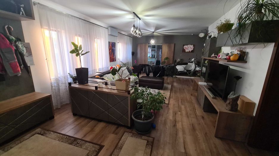 BRASADAS vinde casa tip parter in cartier Marcus. - Poză 4