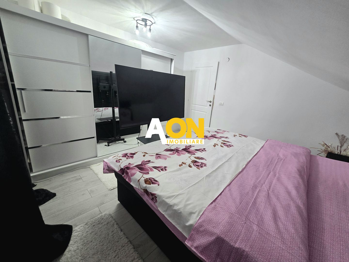 Casa 3 Camere, 2 Bai, 670mp Teren - Poză 16