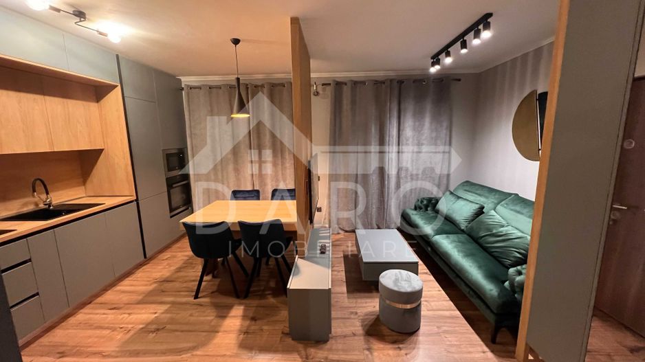 Dau in chirie 2 camere - lux - loc de parcare inclus - Poză 2