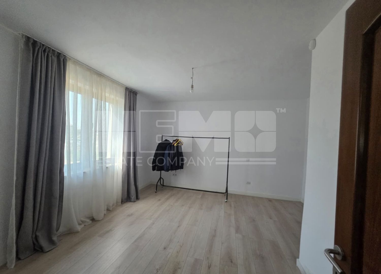 Casă tip P+M și restaurant | Dumbrăveni, Suceava - Poză 14