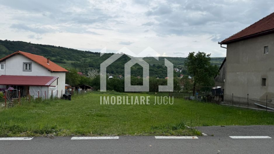 Teren intravilan – 1.270 mp | Chinteni, zona centrală - Poză 1