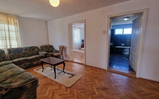 Casa tip vila, de inchiriere in Cetate - Poză 5