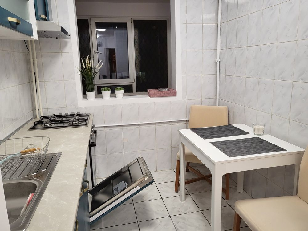Apartament 3 camere, decomandat. - Poză 5