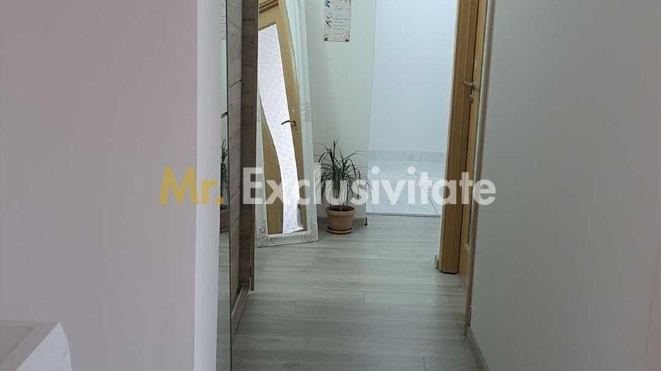 Vand apartament 2 camere zona centrala - Poză 5