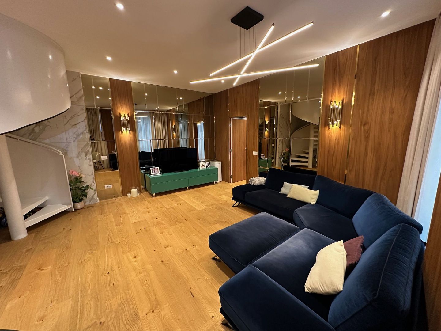 Apartament pe 2 niveluri - Poză 6