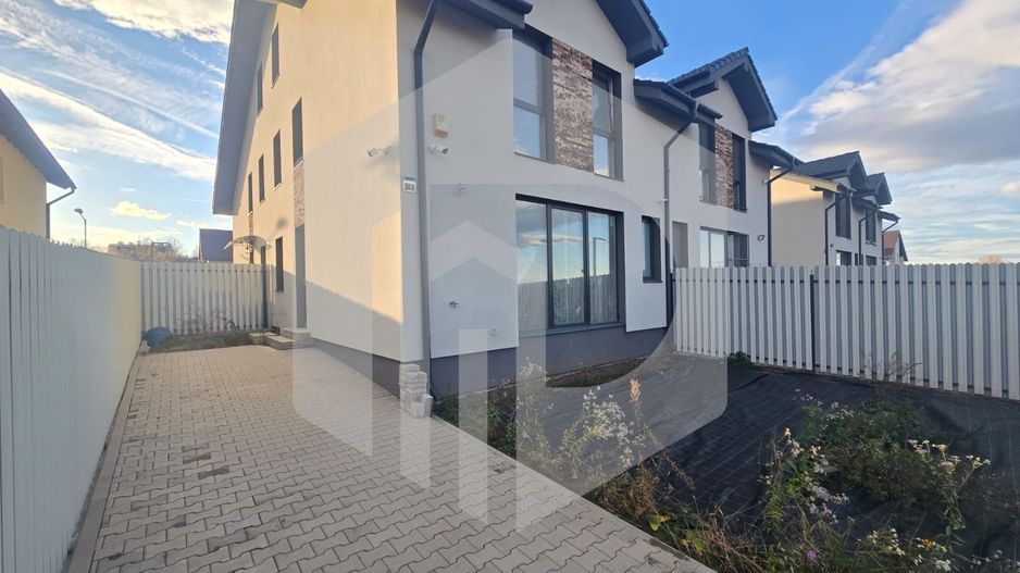 Cvaduplex 4 camere 145 mp teren Calea Cisnadiei - Poză 5