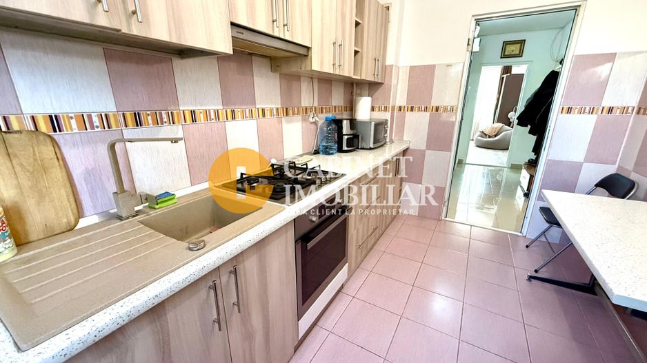 3 Camere Decomandat - Etaj 1 - Zona Podu Ros - Primaverii - Poză 4