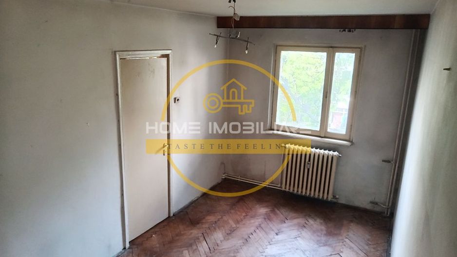 Apartament 2 camere zona Alexandru cel Bun 60000 euro - Poză 1