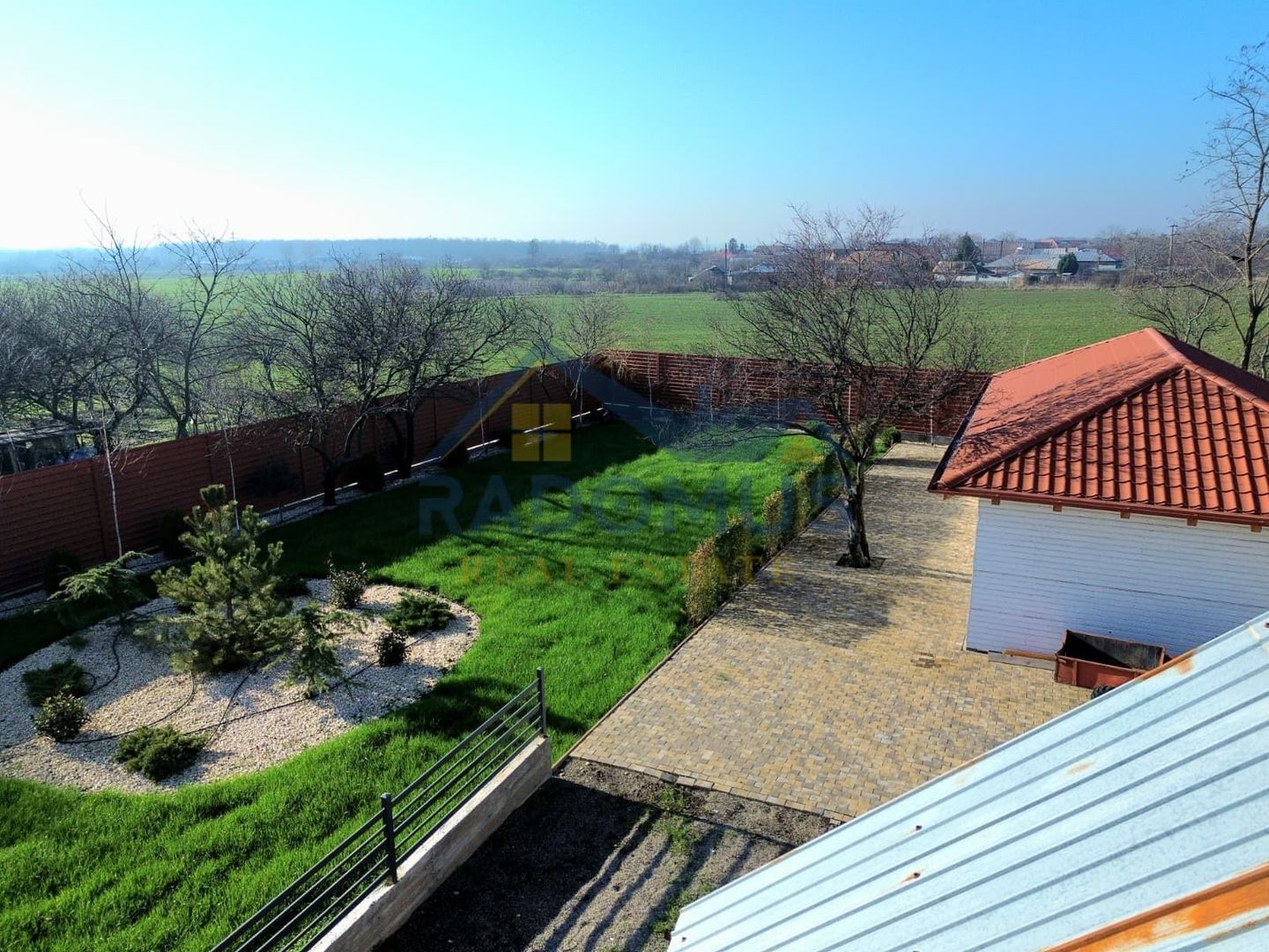 Casă Valea Călugărească -Teren 1186 mp -Curte Amenajată - 69.900 € - Poză 4