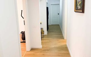 DE VANZARE APARTAMENT 4 CAMERE SPATIOASE LUJERULUI - METROU - Poză 8