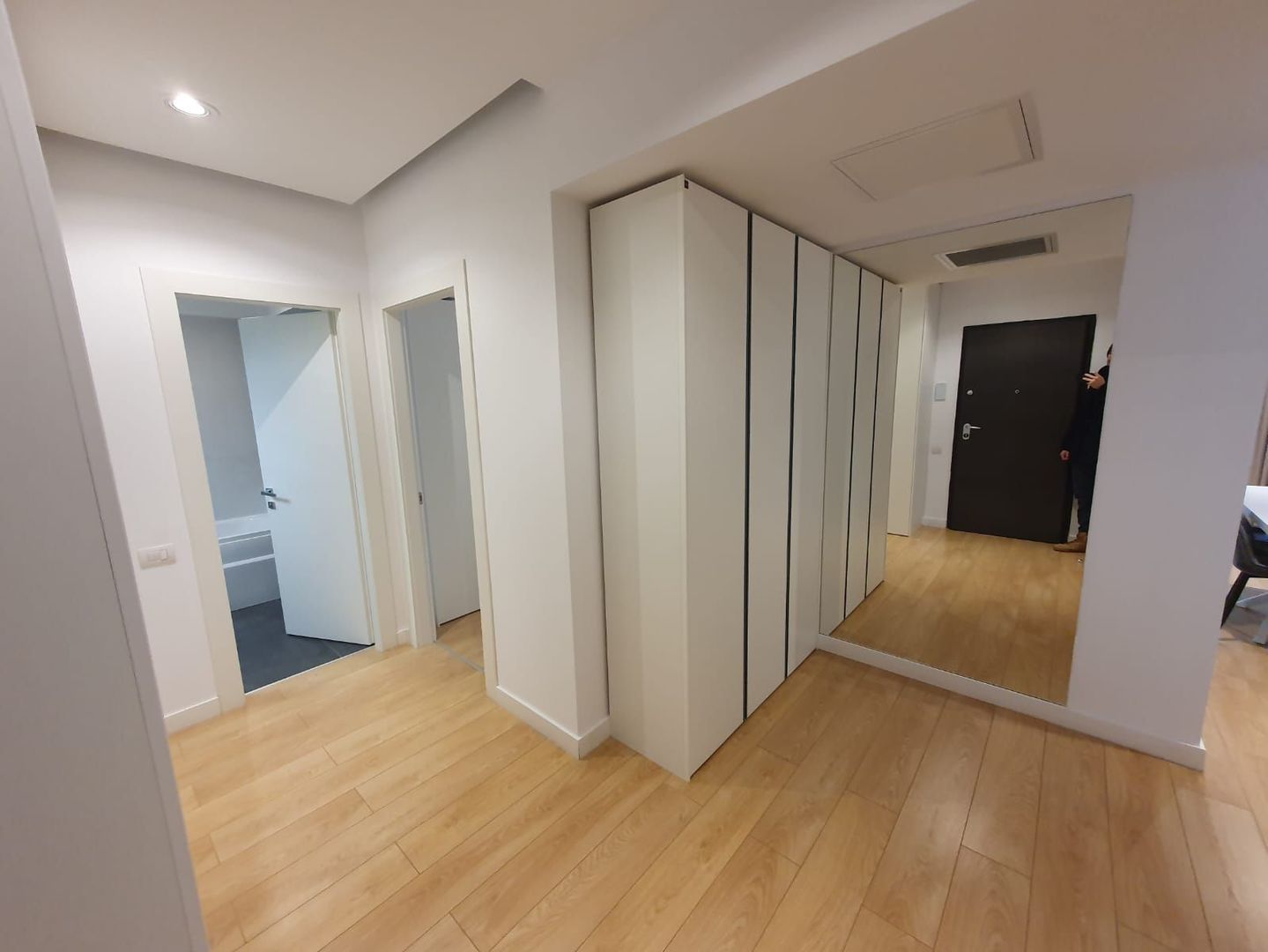 PROPRIETAR. 2 camere Baneasa Iancu Nicolae - Poză 5