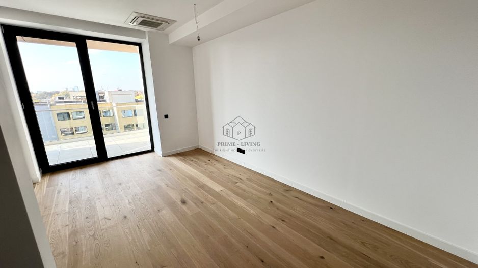 APARTAMENT DEOSEBIT CU 3 CAMERE LA VANZARE CU VEDERE LA LAC - Poză 12