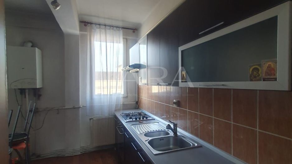 Apartament 2 camere renovat modern – zona Facultatea de Litere - Poză 2