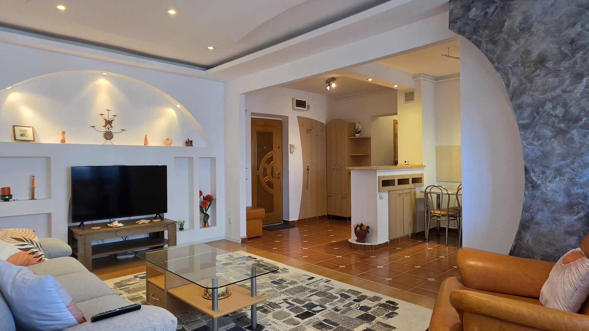 Apartament 3 camere, zona Grivitei - Poză 3