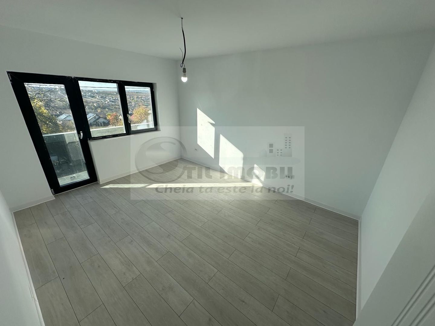 Duplex premium Vișani – 100 mp utili, curte 220 mp – 155.000 € - Poză 13