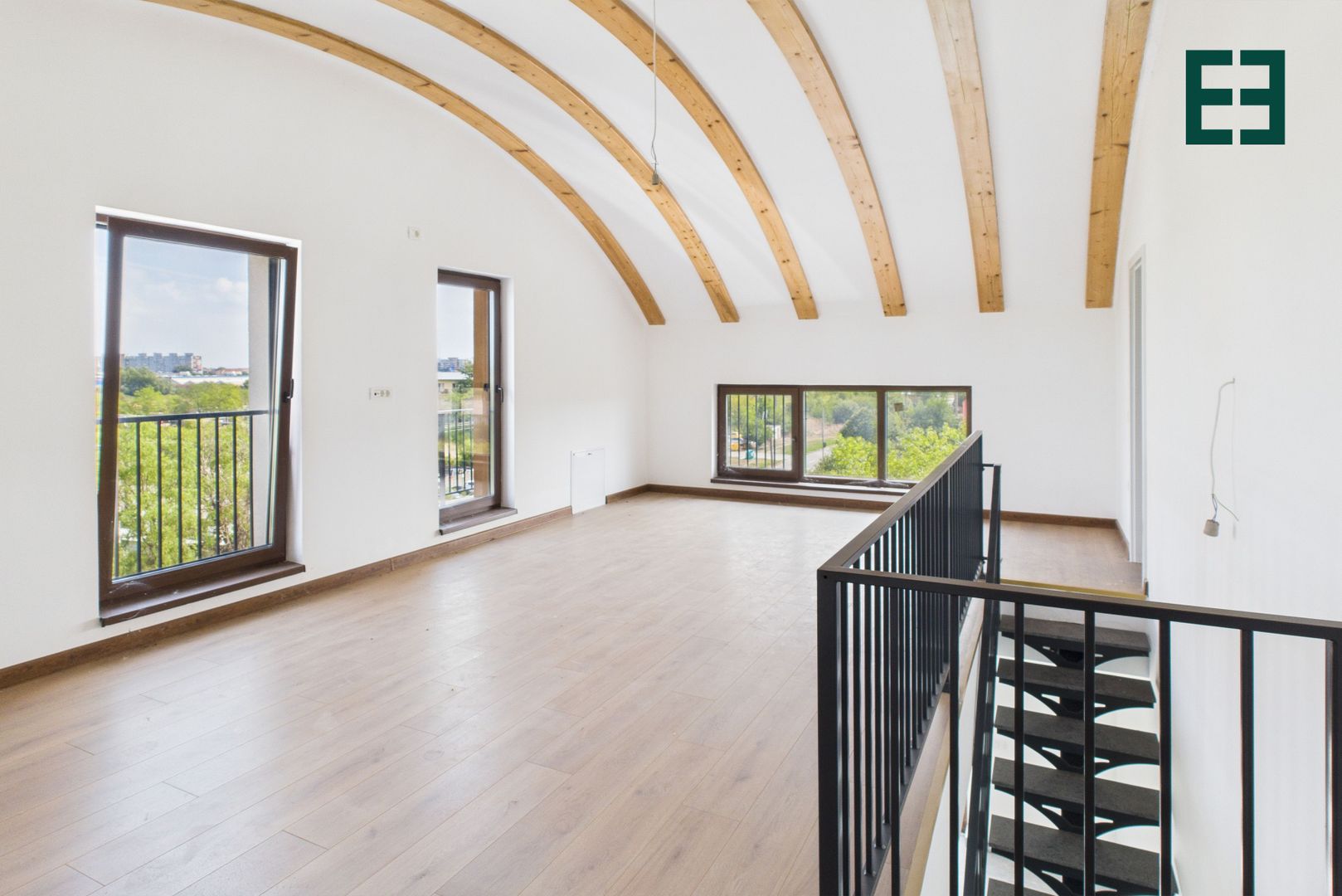 Rate la Dezvoltator - Penthouse 3 camere - Zona Șagului - Timișoara - Poză 1