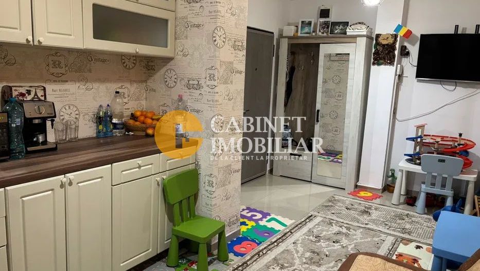 Nicolina- Apartament 2 Camere Decomandat - Etaj 1+ Boxa - Poză 1