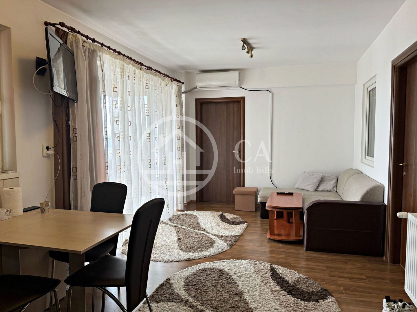 Apartament de vânzare cu 3 camere in Prima Nufărul, Oradea - Poză 2