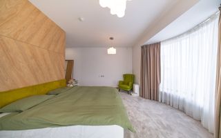 Resedinta spectaculoasa  – Vila exclusivista deschidere directa la lac - Poză 19