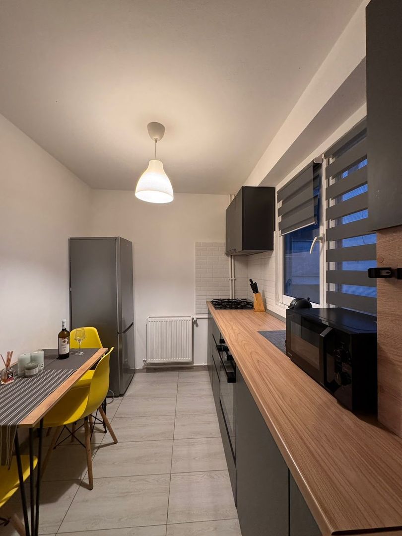 Apartament modern cu doua camere decomandat si loc de parcare, piata Progresul - Poză 8
