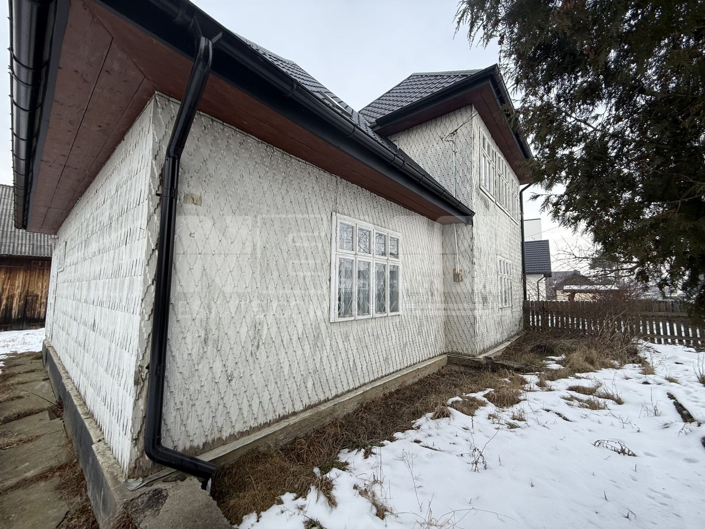 Proprietate de vânzare cu două case | Teren 1.500 mp | Bivolărie - Poză 19